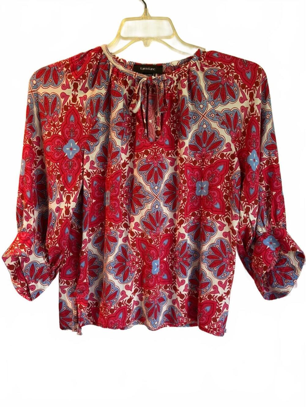 Karen Kane Women's Medium Viscose Blouse with Red and Blue Floral Pattern